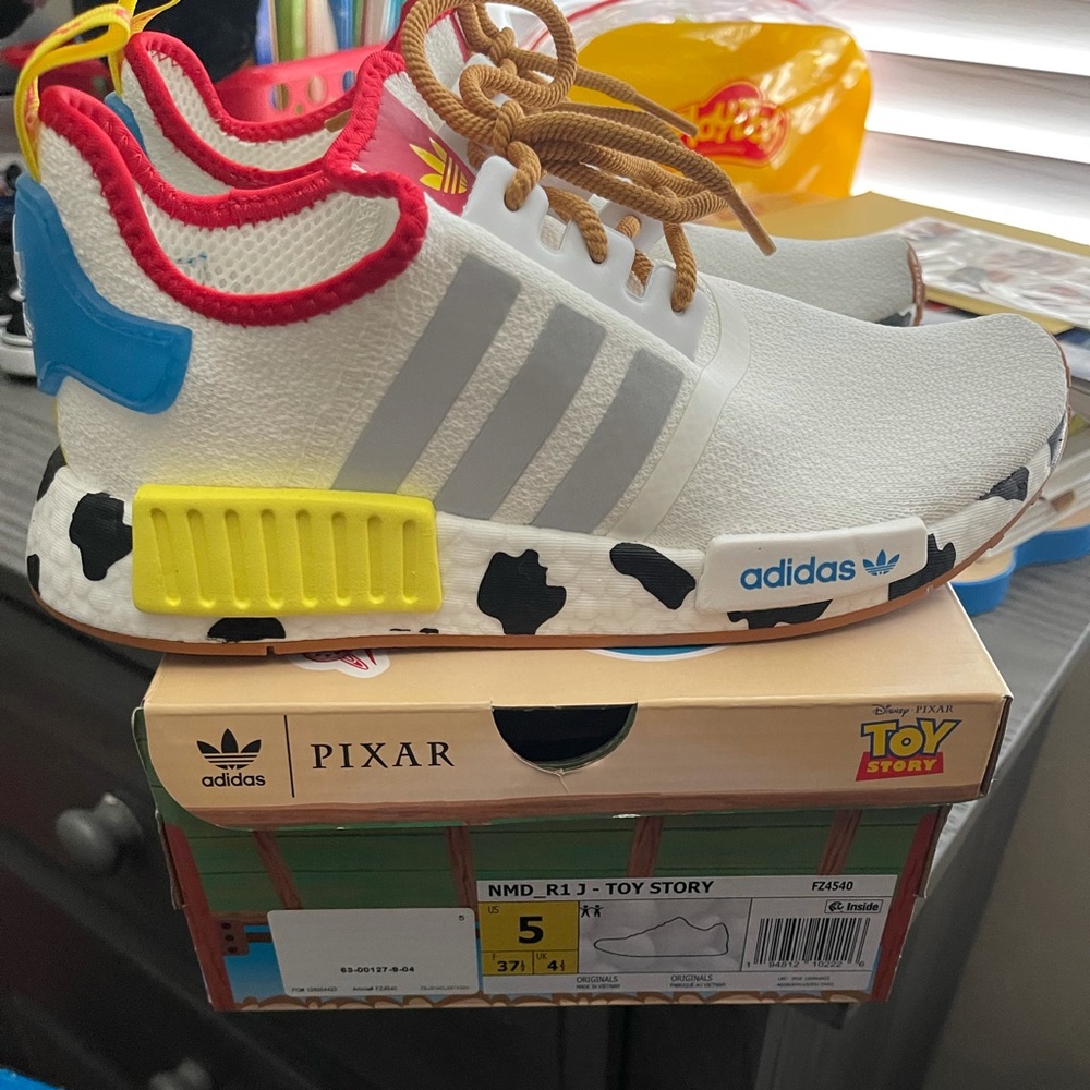 Adidas